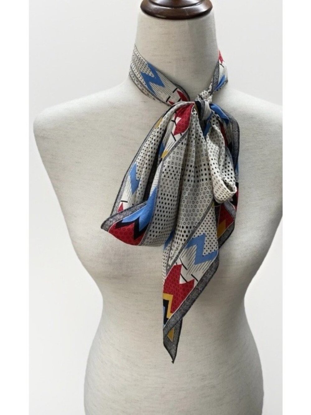 Vintage Albert Nipon XIIX Karat Silk Scarf 62 Inch Geometric Dots Japan 1970s - Picture 3 of 16